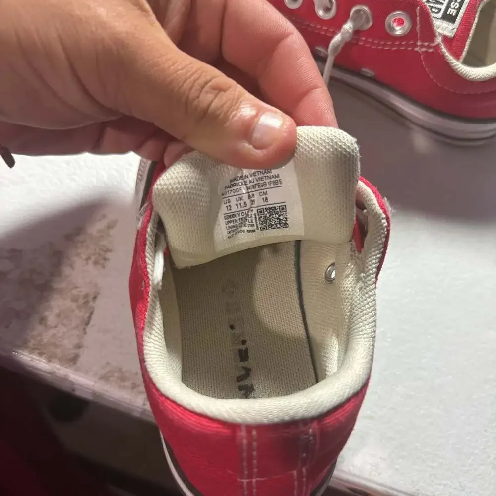 Converse All Star Toddler Low Top Red Canvas Sneakers Size 5